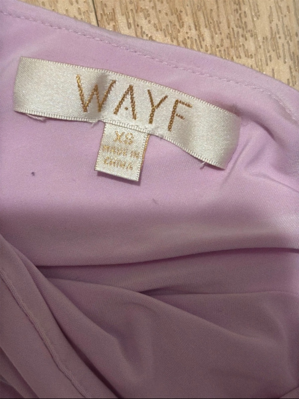 Wayf One-Shoulder Ruched Lilac Tank - Picture 2 of 3
